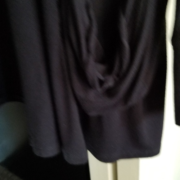 Open Front Light Weight Cardigan - Picture 2 of 4